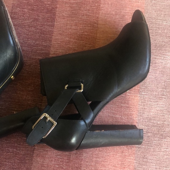 Lauren Ralph Lauren Genuine Leather Peep Toe Strappy Fall Heels - Picture 7 of 12